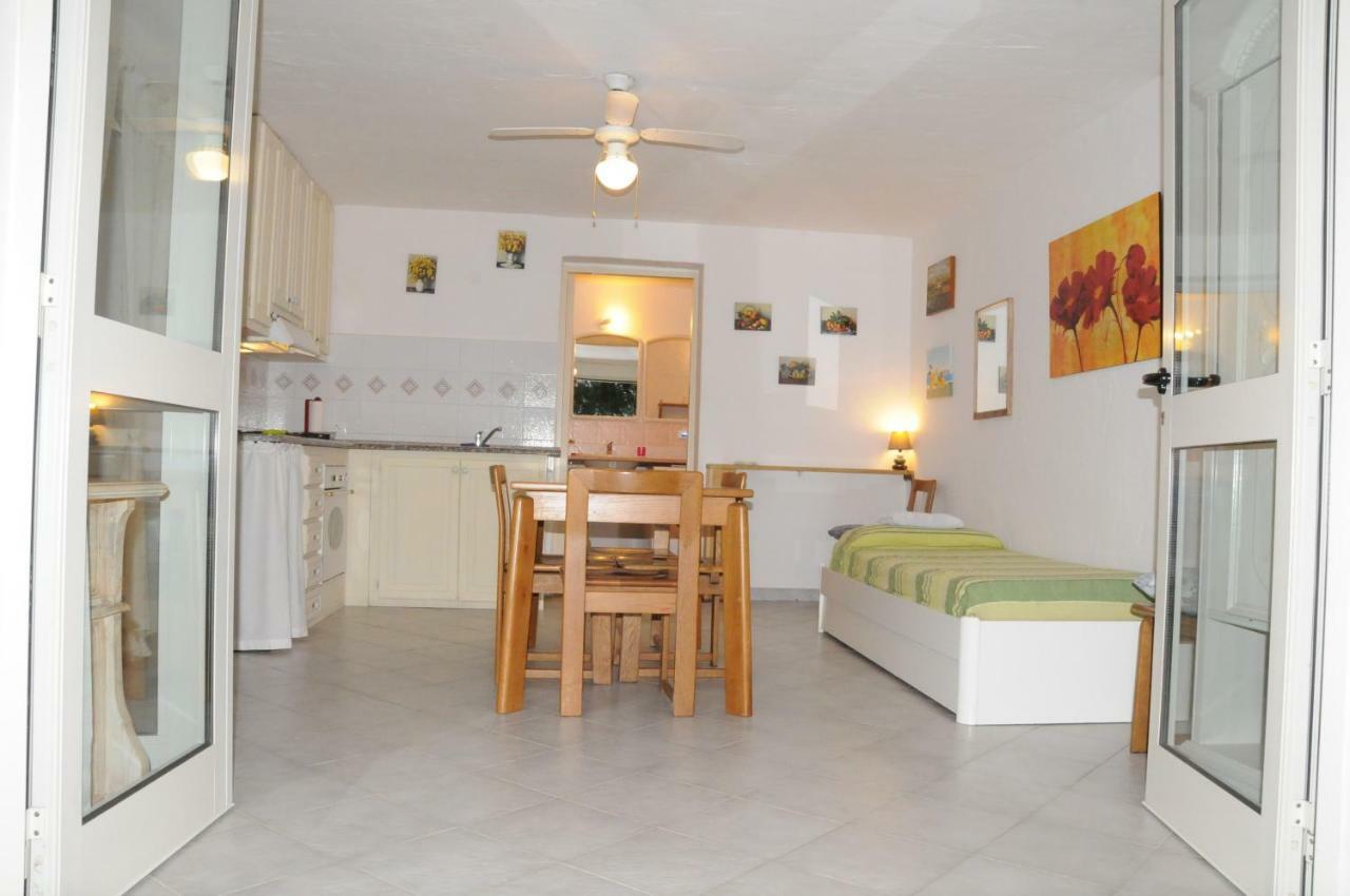 B&B Casa Derosas Golfo Aranci Cameră foto